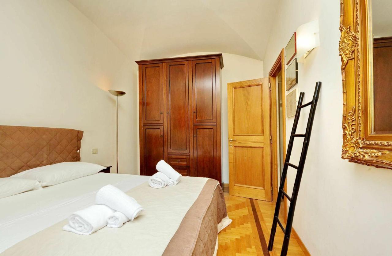 Borgo Pio Lägenhet Rom Exteriör bild
